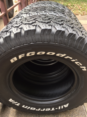 ยาง All BF Goodrich 265 75 16 กลางปี11 3เส้น ดอกเต็มยังพอมีหนวด ไม่มีปะ ราคาไม่แพง