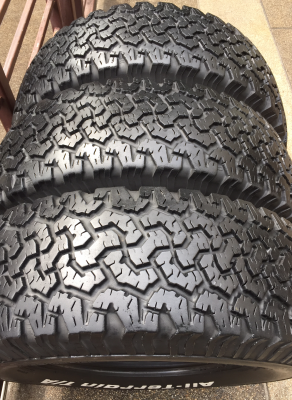 ยาง All BF Goodrich 265 75 16 กลางปี11 3เส้น ดอกเต็มยังพอมีหนวด ไม่มีปะ ราคาไม่แพง