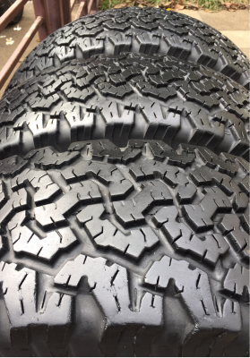 ยาง All BF Goodrich 265 75 16 กลางปี11 3เส้น ดอกเต็มยังพอมีหนวด ไม่มีปะ ราคาไม่แพง