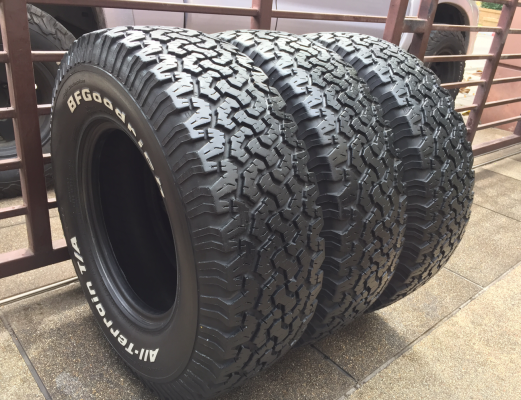 ยาง All BF Goodrich 265 75 16 กลางปี11 3เส้น ดอกเต็มยังพอมีหนวด ไม่มีปะ ราคาไม่แพง