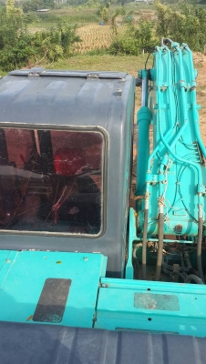 รถแบคโฮ KOBELCO SK200 M8