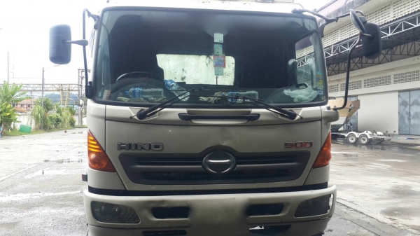 รถฮีโน่ 6 ล้อ ( พื้นเรียบ ) FG8J 220 แรงม้า. ปี 50. , ( รถวิ่ง 15x,xxx กม. ) สนใจติดต่อ 081 - 607951 รถฮีโน่ 6 ล้อ ( พื้นเรียบ ) FG8J 220 แรงม้า. ปี 50. , ( รถวิ่ง 15x,xxx กม. ) สนใจติดต่อ 081 - 607951
