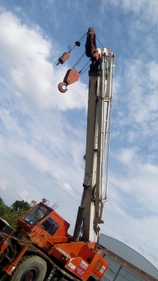 รถเครน TADANO KATO KOBELCO