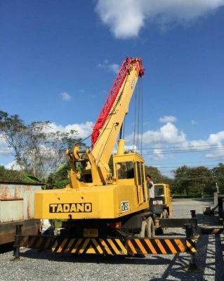 รถเครน TADANO KATO KOBELCO