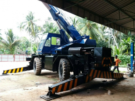 รถเครน TADANO KATO KOBELCO