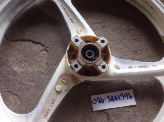 ขายแม๊ก jr ขนาด 17*1.60 ล้อหน้า 1 วง ราคา 800