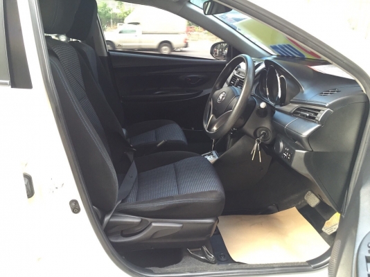 TOYOTA VIOS 1.5E เกียร์AT ปี2014 โทร 062-991-6649 ดาวออโต้เบสท์