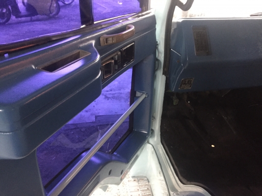 ขาย หัวสิบล้อ ISUZU ร็อคกี้ ทำสีใหม่ อุปกรณครบ ขาย หัวสิบล้อ ISUZU ร็อคกี้ ทำสีใหม่ อุปกรณครบ