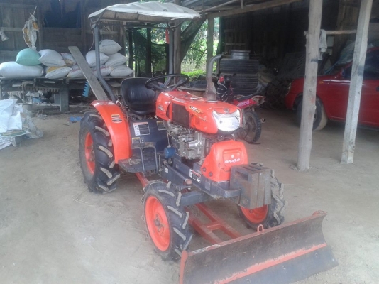 นั่งขับ14แรงสวยๆๆ คันหน้าพาล3ล้อเหล็ก