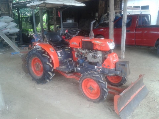 นั่งขับ14แรงสวยๆๆ คันหน้าพาล3ล้อเหล็ก