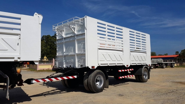 ขาย ลูกพ่วงสามมิตรสองเพลาไม่ดั้ม   สภาพสวยพร้อมใช้งาน เอกสารพร้อมโอน   สนใจติดต่อเรา ดำสุโขทัย   โทร 089-7087998,081-7855503   หรือเยี่ยมชมเว็ปไซได้ที่ www.dum-sukhothai.com #ดูสินค้าได้ที่เต็นท์รถดำสุโขทัย# //////เรายินดีให้บริกาาค่ะ/////