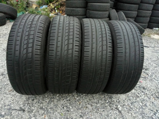 ขายยาง 235/60R18 PIRPELI  ปี14 ดอกยางสวยไม่แตกลายไม่ม่ปะ จำนวน 1 ชุด
