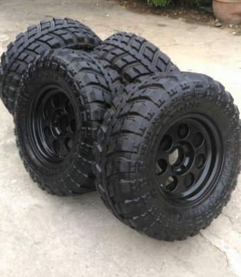 ขายยาง Mud 285/75/16 สวยๆ ขายยาง Mud 285/75/16 สวยๆ