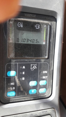 ขายรถแบคโฮ  KOMATSU PC200-7 ไมล์ 10340 ชม.ราคา 1290000