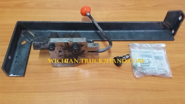 ขาย วาล์วตัดเพลาหน้ารถไถฟอร์ด แบบคันโยก ไม่ใช้ไฟฟ้าหมดปัญหาโซลินอยด์ใหม้