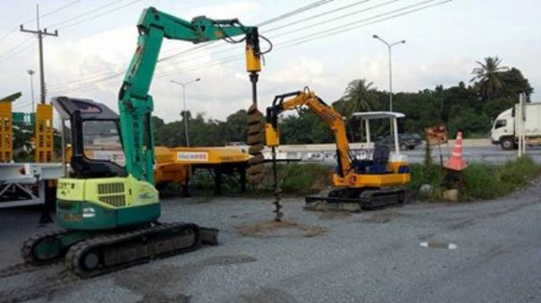 รถเจาะดิน Yanmar เครื่อง 3TN84 บูมยาว เก่าญี่ปุ่น สภาพสวยมาก