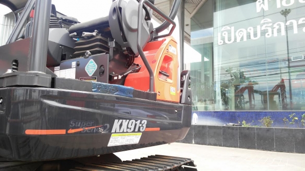 โปรโมชั่นเดือนสุดท้ายก่อนถึงปีหน้า ออกรถขุดคูโบต้า KX91-3S2 (3ตัน) มือหนึ่ง ลองเข้ามาดูรายละเอียดก่อน