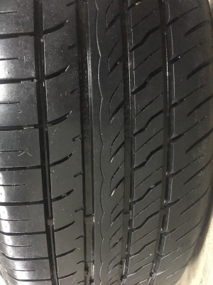 แม็ก V06 ขอบ 17 พร้อมยาง 225-55-17 ปี 16 แม็ก V06 ขอบ 17 พร้อมยาง 225-55-17 ปี 16