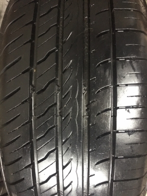 แม็ก V06 ขอบ 17 พร้อมยาง 225-55-17 ปี 16 แม็ก V06 ขอบ 17 พร้อมยาง 225-55-17 ปี 16