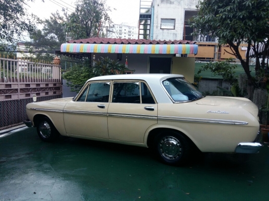 toyota toyopet crown deluxe