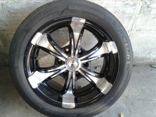 ขอบ17นิ้ว6รู พร้อมยาง ชุดนี้ ราคา 7400 บาท ขอบ17นิ้ว6รู พร้อมยาง ชุดนี้ ราคา 7400 บาท