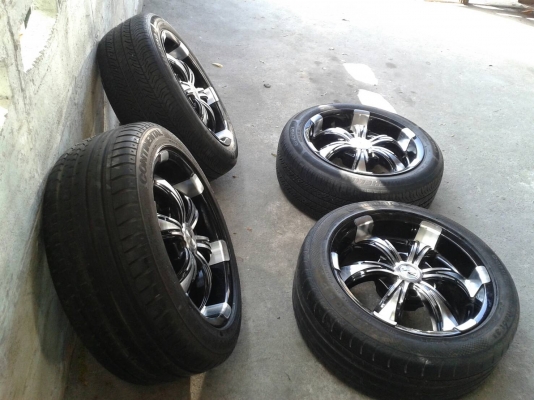 ขอบ17นิ้ว6รู พร้อมยาง ชุดนี้ ราคา 7400 บาท ขอบ17นิ้ว6รู พร้อมยาง ชุดนี้ ราคา 7400 บาท