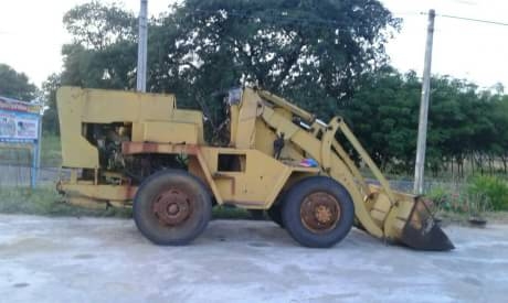 รถตัก รถตัก