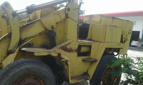 รถตัก รถตัก