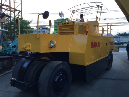 รถบดล้อยาง7ล้อ SAKAI TA7510 พร้อมใช้งานเอกสารเล่มทะเบียน เจ้าของขายเอง