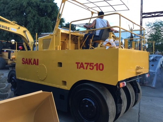 รถบดล้อยาง7ล้อ SAKAI TA7510 พร้อมใช้งานเอกสารเล่มทะเบียน เจ้าของขายเอง