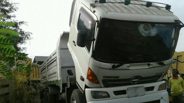 ขายรถพ่วง 22 ล้อ แม่-ลูก กระบัเหล็กคอกเกษตรดั้ม HINO 380 ปี. 52 ปรายปี รถสวยพร้อมใช้ ราคา 1900000 สนใจรีบโทรด่วน ขายรถพ่วง 22 ล้อ แม่-ลูก กระบัเหล็กคอกเกษตรดั้ม HINO 380 ปี. 52 ปรายปี รถสวยพร้อมใช้ ราคา 1900000 สนใจรีบโทรด่วน