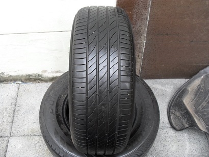ขายเศษยาง MICHELIN 3st ปี15 1เส้น 215-60-16 ราคา 1,000 ขายเศษยาง MICHELIN 3st ปี15 1เส้น 215-60-16 ราคา 1,000