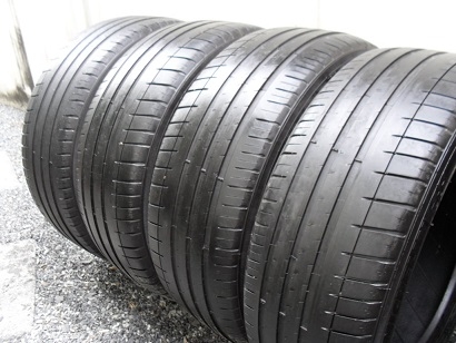 ขายยาง MICHELIN PS3 ปี15 (1ชุด) 205-55-16 ราคา 3,200 ขายยาง MICHELIN PS3 ปี15 (1ชุด) 205-55-16 ราคา 3,200
