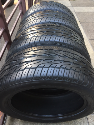 ยาง Toyo 265 50 20 ปี13 ดอกเยอะ พร้อมใช้งาน ราคาไม่แพง ยาง Toyo 265 50 20 ปี13 ดอกเยอะ พร้อมใช้งาน ราคาไม่แพง