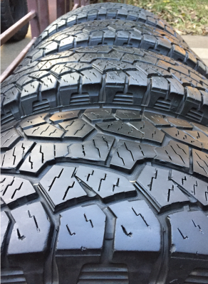 ยาง All Hankook 265 75 16 กลางปี13 ดอกเยอะ พร้อมใช้งาน ราคาไม่แพง ยาง All Hankook 265 75 16 กลางปี13 ดอกเยอะ พร้อมใช้งาน ราคาไม่แพง