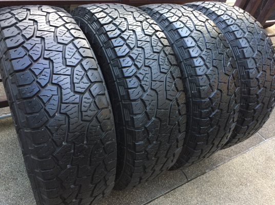 ยาง All Hankook 265 75 16 กลางปี13 ดอกเยอะ พร้อมใช้งาน ราคาไม่แพง ยาง All Hankook 265 75 16 กลางปี13 ดอกเยอะ พร้อมใช้งาน ราคาไม่แพง