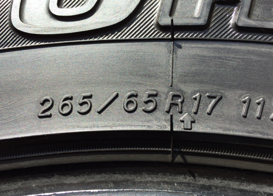 ยาง All Yokohama 265 65 17 กลางปี14 ดอกเยอะ พร้อมใช้งาน ราคาไม่แพง ยาง All Yokohama 265 65 17 กลางปี14 ดอกเยอะ พร้อมใช้งาน ราคาไม่แพง