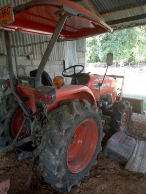 ขายรถไถ แทรคเตอร์คูโบต้า L3608 ดันหน้า ผายหลัง โรตารี่ ทำงานน้อยเครื่องดี เอกสารเล่มทะเบียนครบ