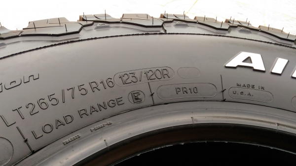 ขายยาง BF KO2 265/75/16 ปี 16