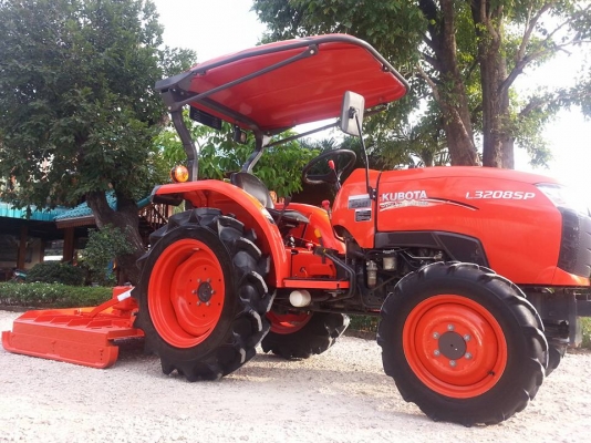 คูโบต้า L3208SP 4 WD รถคัดเกรด A