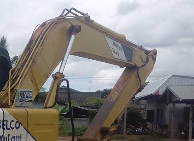 แบคโฮKOBELCO SK120 MARK (มาร์ค3) พิมพ์นิยม เครื่อง+ปั้ม ดีแรง ไฟฟ้าจอกล่อง ครบ ขาดมอเตอร์คันเร่ง บูมอาร์มสวย เอวมีขยับนิด ช่วงล่าง70\% พร้อมใช้งาน ขายตามสภาพ เอกสารใบแจ้งจำหน่าย **ขาย KOBELCO SK120 MARK-3 แบคโฮพิมพ์นิยม สภาพดี มีใบแจ