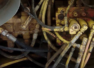 แบคโฮKOBELCO SK120 MARK (มาร์ค3) พิมพ์นิยม เครื่อง+ปั้ม ดีแรง ไฟฟ้าจอกล่อง ครบ ขาดมอเตอร์คันเร่ง บูมอาร์มสวย เอวมีขยับนิด ช่วงล่าง70\% พร้อมใช้งาน ขายตามสภาพ เอกสารใบแจ้งจำหน่าย **ขาย KOBELCO SK120 MARK-3 แบคโฮพิมพ์นิยม สภาพดี มีใบแจ