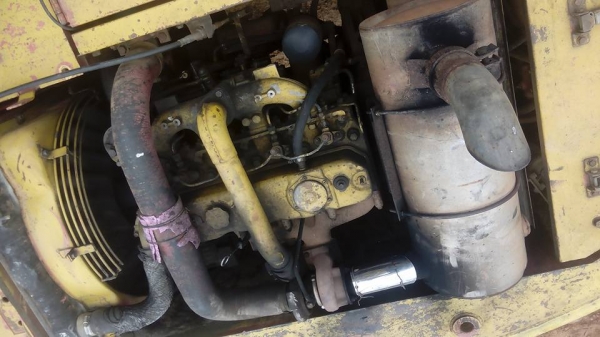 แบคโฮKOBELCO SK120 MARK (มาร์ค3) พิมพ์นิยม เครื่อง+ปั้ม ดีแรง ไฟฟ้าจอกล่อง ครบ ขาดมอเตอร์คันเร่ง บูมอาร์มสวย เอวมีขยับนิด ช่วงล่าง70\% พร้อมใช้งาน ขายตามสภาพ เอกสารใบแจ้งจำหน่าย **ขาย KOBELCO SK120 MARK-3 แบคโฮพิมพ์นิยม สภาพดี มีใบแจ