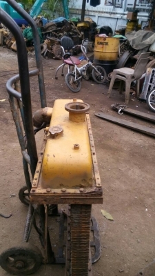 ขายหม้อนํ้า รถแทรกเตอร์ D-4 D-5 และอะไหล่หลายรายการ ของเก่าสภาพสวยครับ ขายไม่แพงครับ