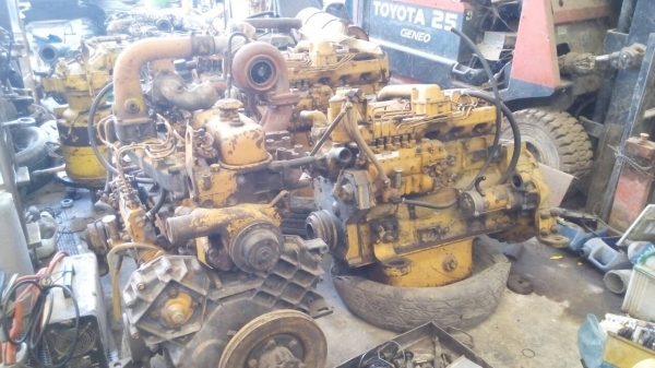 ขายเครื่อง รถแมคโค PC-200-5 6-D-95-L สภาพสวย มีหลายตัวให้เลือก รับประกัน สนใจโทรมาคุยกันครับ