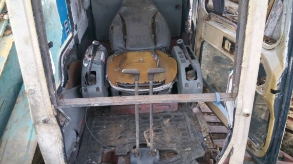 ขายหัวเก๋งรถแมคโค โคมัสสุ PC-120-6 PC-200-6 PC-60-6-7 ขายไม่แพงได้ทั้งแท่น ขาย 17,500 บาท รีบหน่อยครับ ขายหัวเก๋งรถแมคโค โคมัสสุ PC-120-6 PC-200-6 PC-60-6-7 ขายไม่แพงได้ทั้งแท่น ขาย 17,500 บาท รีบหน่อยครับ