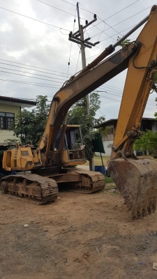 ขายรถขุดแบ็คโค PC200-5 เครื่อง6BGเทอร์โบว์ เครื่องแน่นปั๊มแรง สภาพพร้อมลงงาน