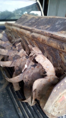 รถไถ 34 แรง    ( เอกสารอินวอย  )  อุปกร 3 ชิ้น   ผานหน้ +ผานหลัง + โรตาลี   พร้อมใช้ราคาเบา ฯฯฯ  145,000  บาท   วันทูคอล 0986683479 dtac 0991751349 สิทธิ์ คับ