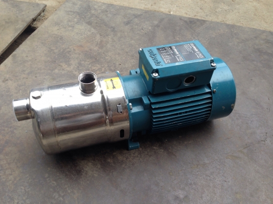 ขายปั้มน้ำแรงดันสูงหัวปั้มสแตนเลส Calpada 1.5HP 380V made in Italy สภาพสวยใหม่มาก พร้อมใช้งาน