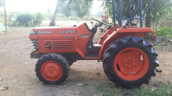 ขายรถคูโบต้า25แรง สองเพลาพร้อมโรตารี่สวยๆ